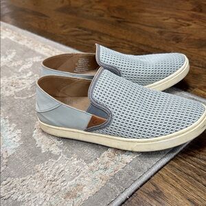 Women’s OluKai Light Gray Mesh Slip-On Flats
